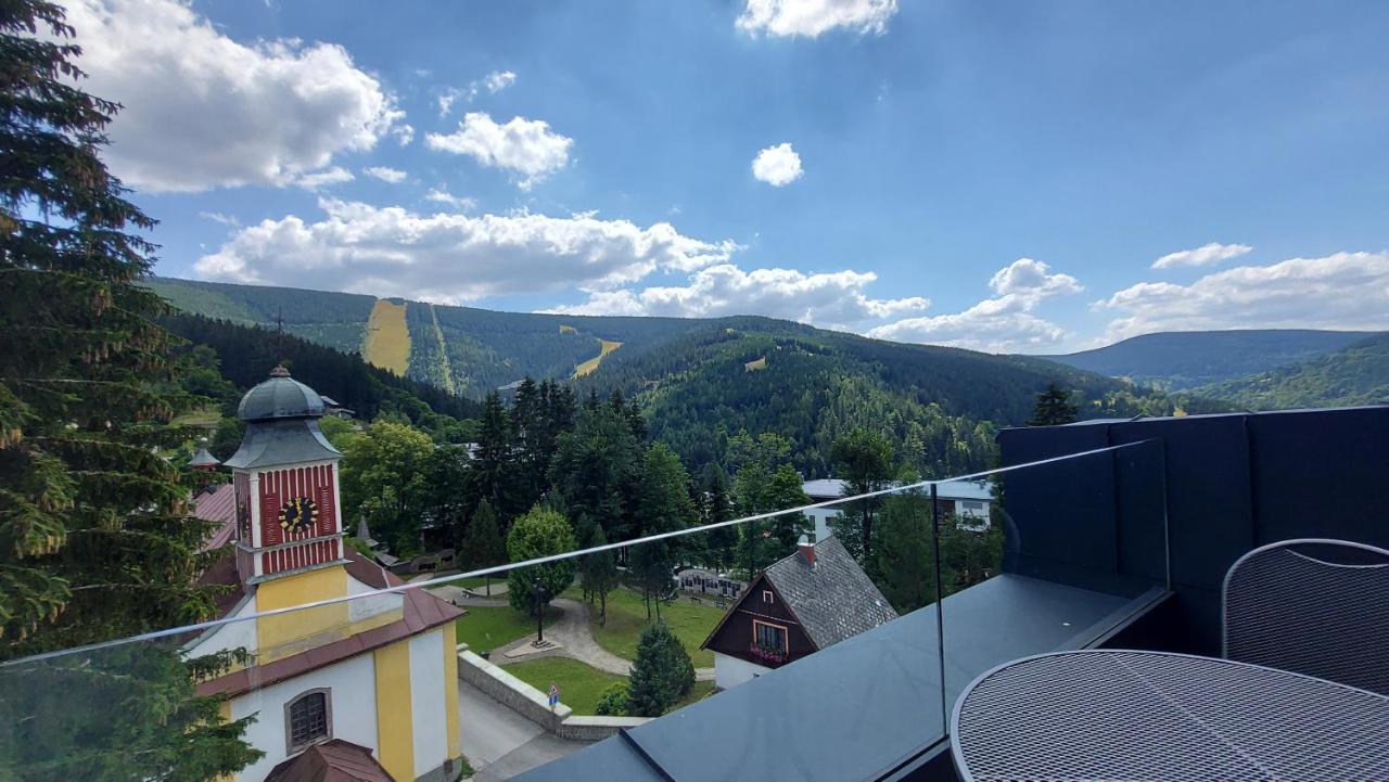 Apartments With Mountain Views Špindlerŭv Mlýn Kültér fotó
